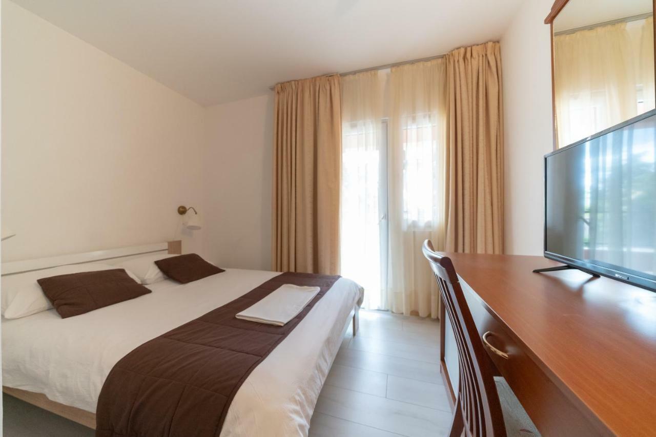 Hotel Hygge Biograd Na Moru Luaran gambar