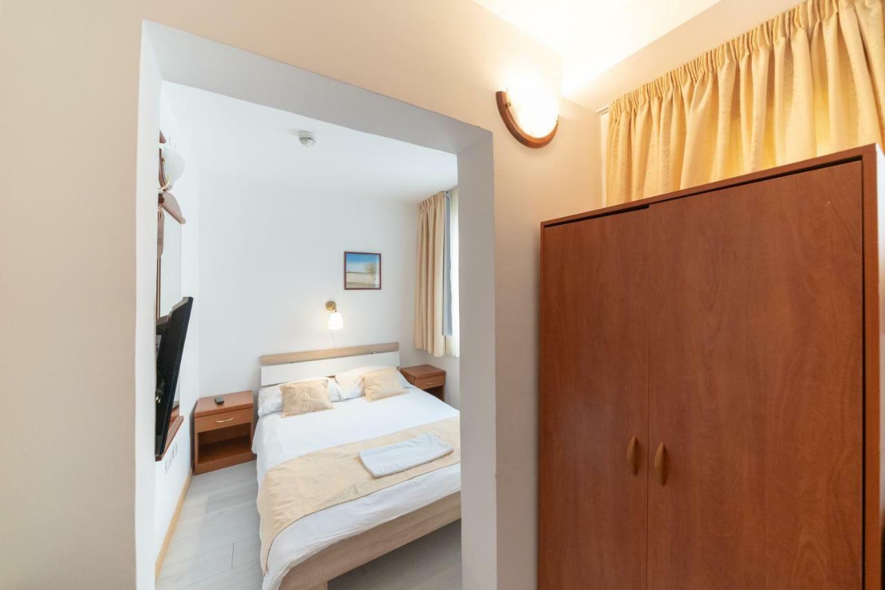 Hotel Hygge Biograd Na Moru Luaran gambar