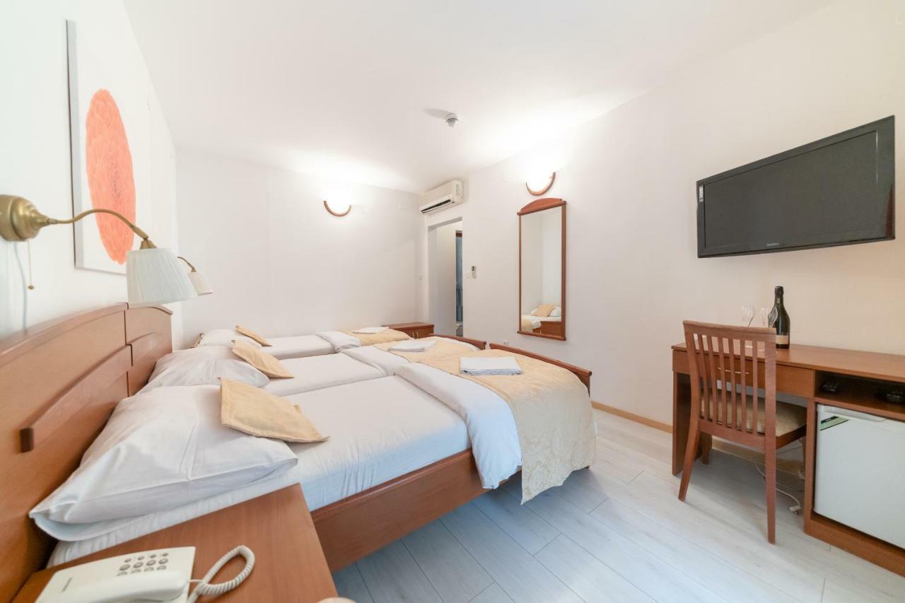Hotel Hygge Biograd Na Moru Luaran gambar